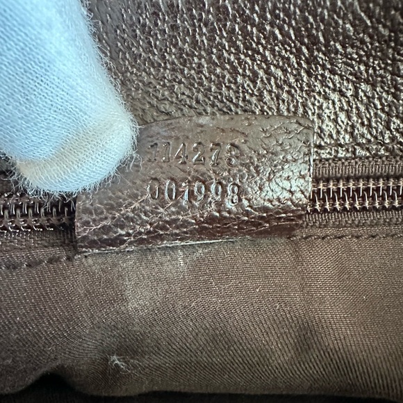 100% Authentic Gucci GG Monogram Canvas Crossbody Bag - Picture 15 of 16
